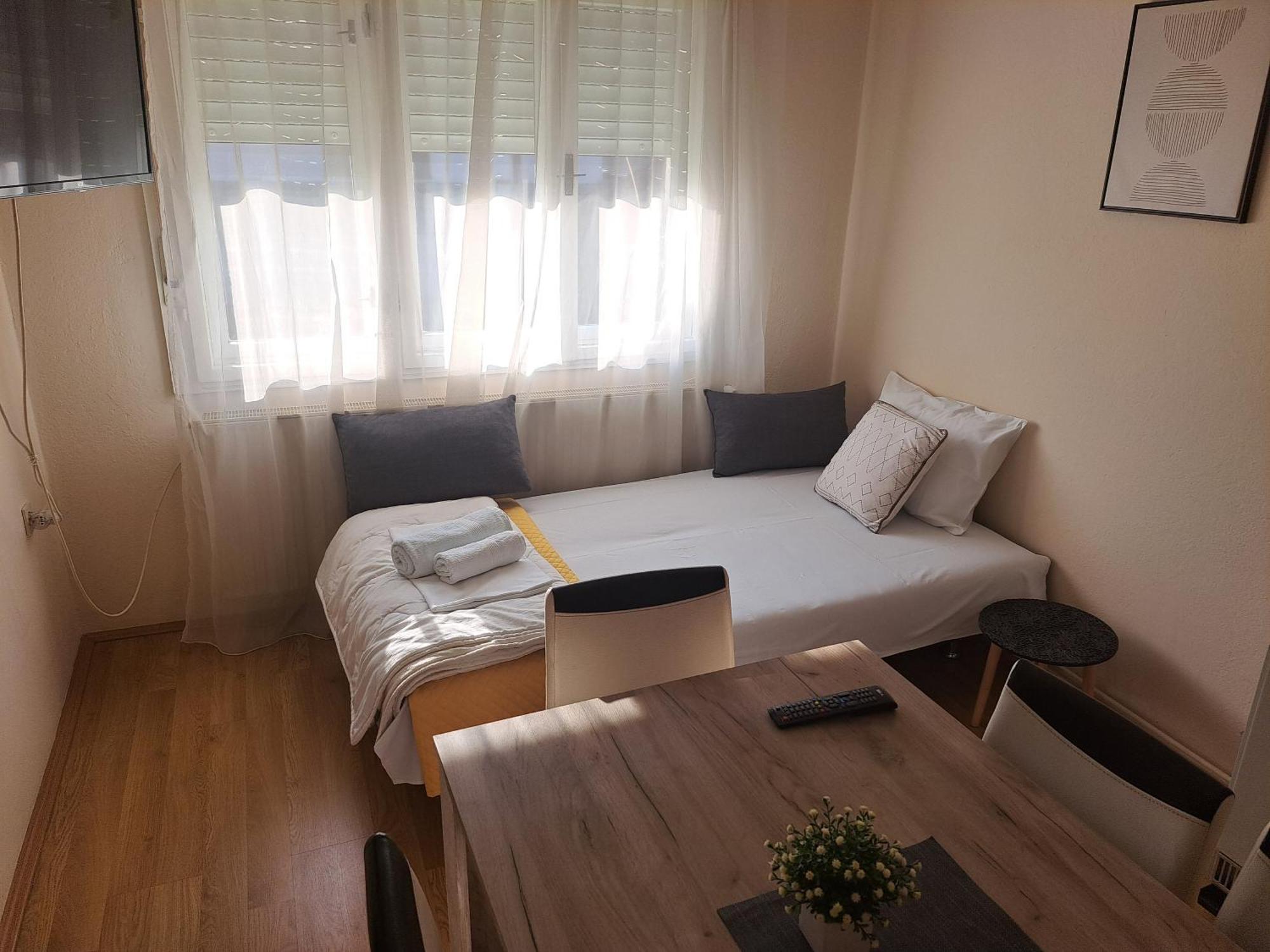 Haus Apartman Zajecar M&L Rum bild