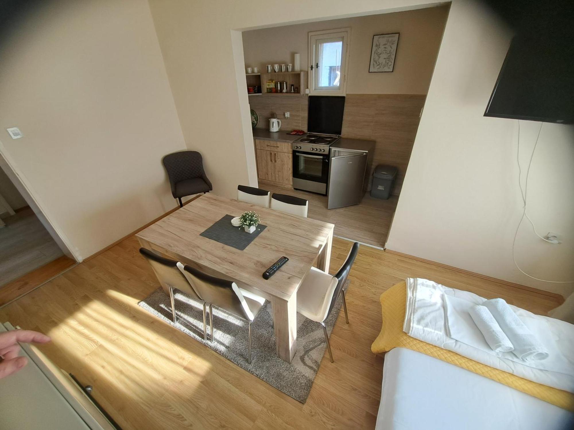 Haus Apartman Zajecar M&L Rum bild