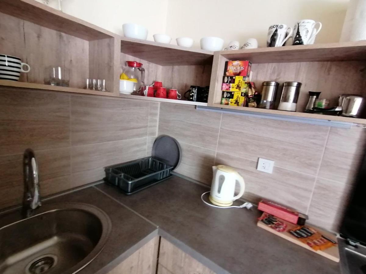Haus Apartman Zajecar M&L Exteriör bild